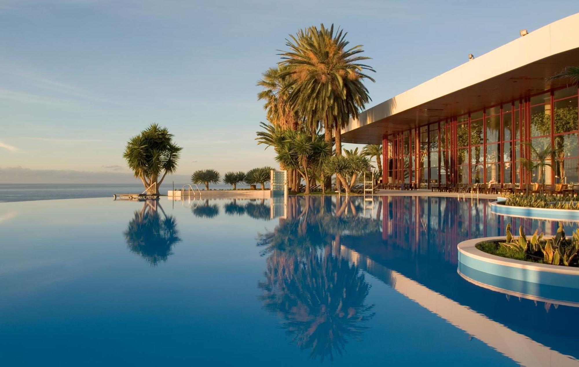 ペスターナ カジノ パーク ホテル&カジノ フンシャル エクステリア 写真 The Westin Resort & Villas, Naoussa, Paros