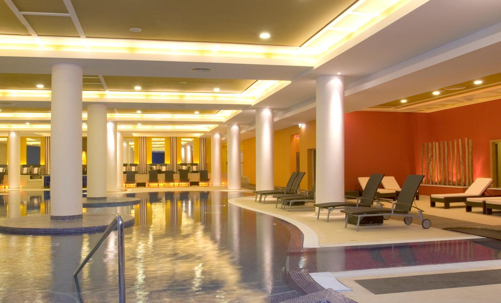 ペスターナ カジノ パーク ホテル&カジノ フンシャル 設備 写真 The spa at the Grand Hotel